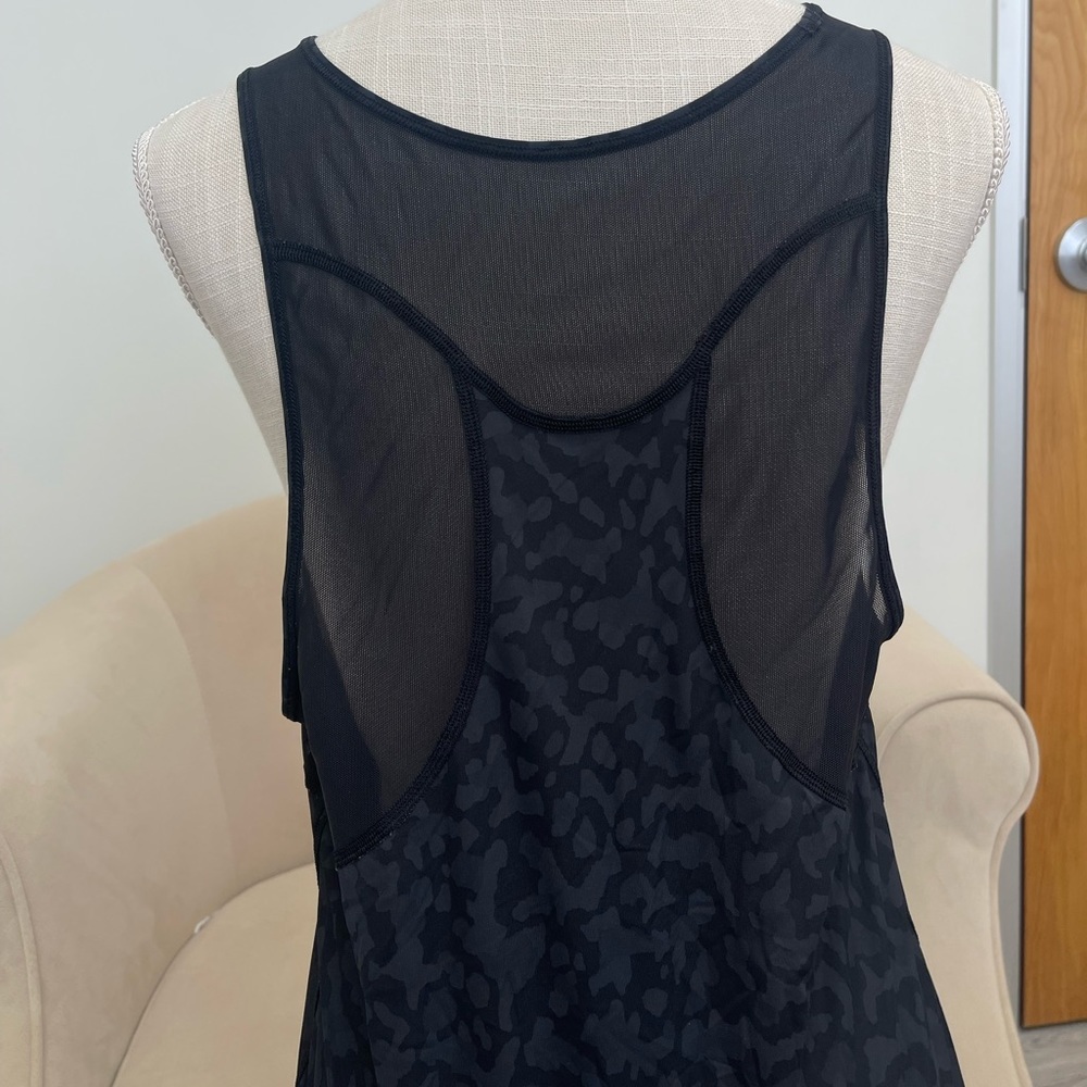 Lululemon Leopard Print Top With Mesh Detailing O… - image 5